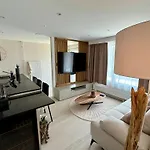 Panorama *